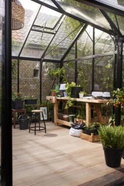 Online ELHO Pot de culture carré coloris living noir Green Basics Allin1 - 20 cm