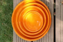 Online LES POTERIES D'ALBI Soucoupe en terre cuite émaillée orange Savane Les Poteries d’Albi - Ø 36 cm