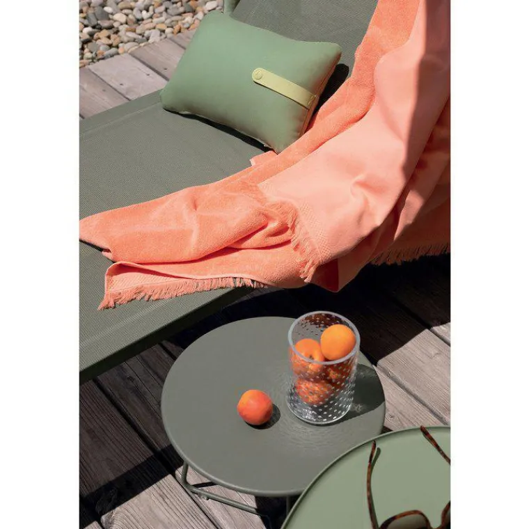 Online FERMOB Table basse cocotte coloris romarin de 34 x 36 xcm